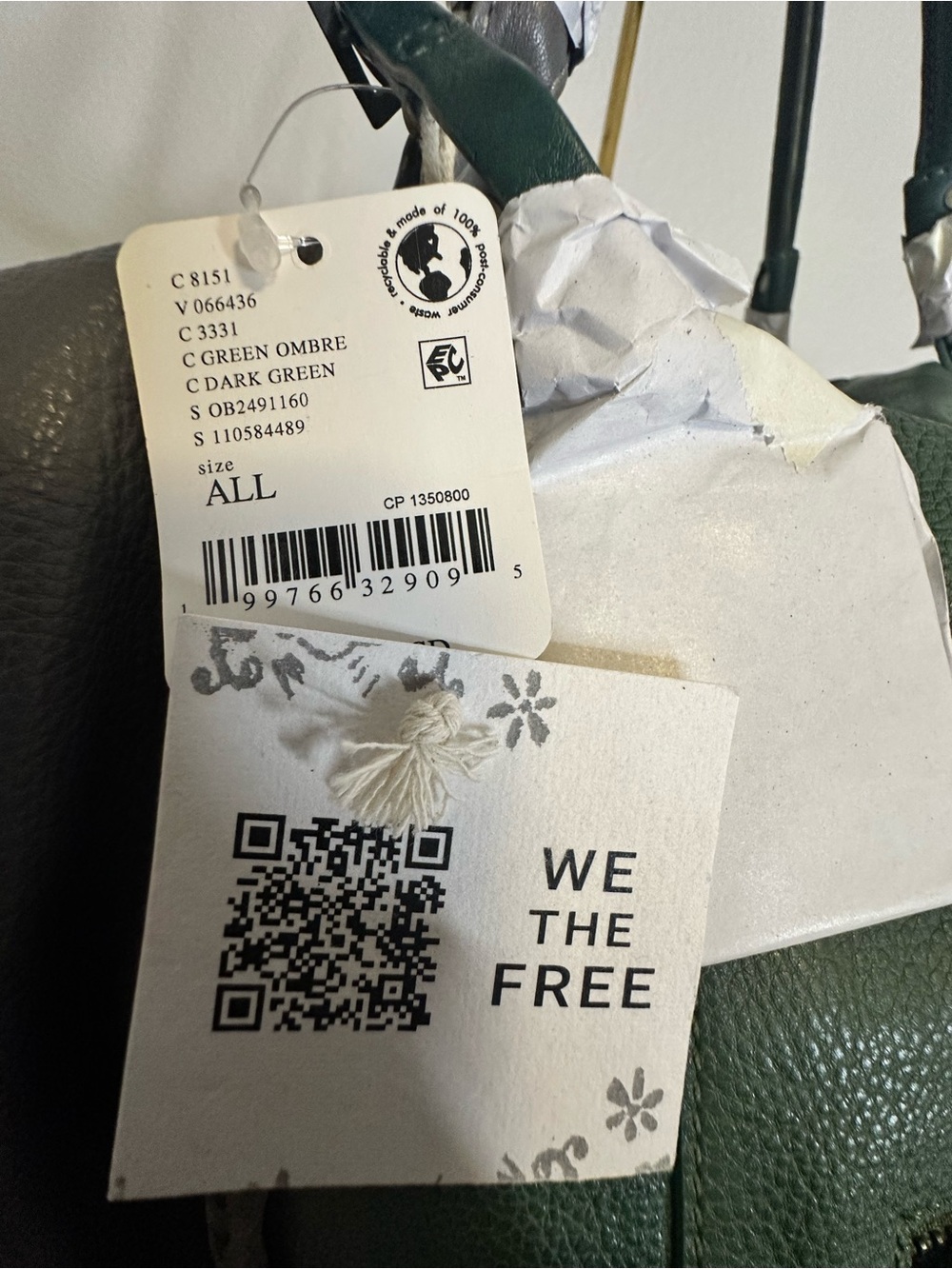 FREE PEOPLE WE THE FREE OMBRÉ EMERSON TOTE BAG in GREEN OMBRÉ NWT - Picture 6 of 6